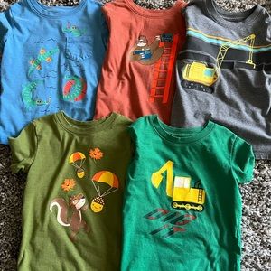 5 kids used t-shirts, size 4t